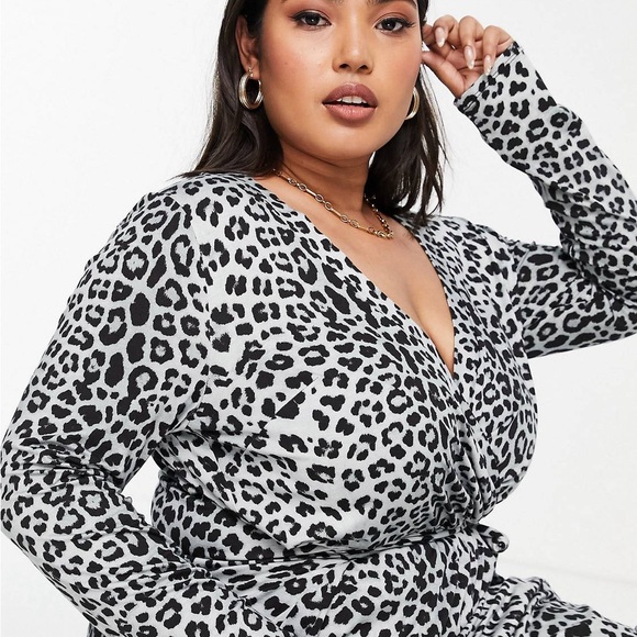 ASOS DESIGN Curve midi wrap dress in grey leopard print Size 14 - Picture 10 of 11